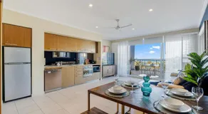 Oceanfront Spa Suite - Sub Penthouse - Image 3