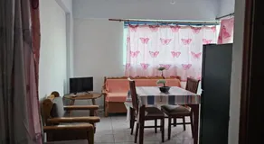 Entire house with mountain and sea view - Image 5
