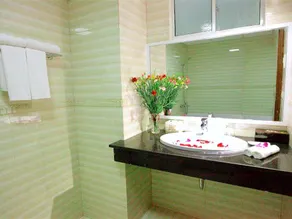 Begonia Nha Trang Hotel - Image 2