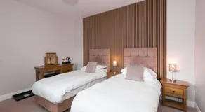 Sandfordarms - Image 4