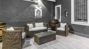 La Perla Rooms - Image 3