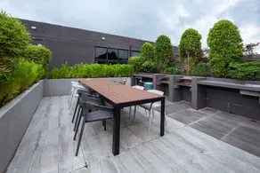 Tai Hoe Apartment - Image 3