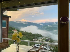 Dingdai Glass Villa - Image 4