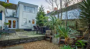 Taliesin - 5 Bedroom Holiday Home - Tenby - Image 5