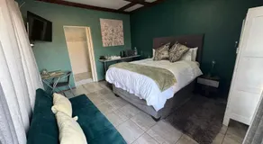 Paul & Mollie's Guest House - Image 2