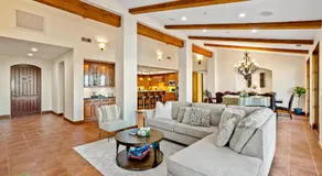Krisyn Vineyards by Avantstay Private Pool + Spa Templeton Wine Country - Image 3