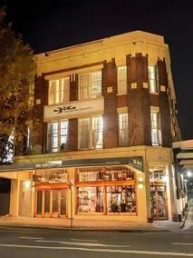 Big Backpackers Hostel - Image 4