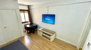 Gran apartamento nuevo de 3 Hab, a 1 minuto del metro HBB - Image 5