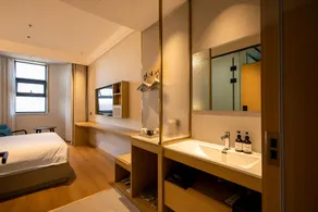 Wanhe Hotel - Image 2