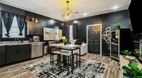 Spacious 10BR NOLA Home, Perfect for Groups, King bed - Image 3
