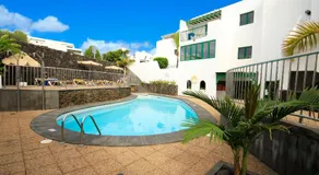 Apartamentos Acuario Sol - Image 2