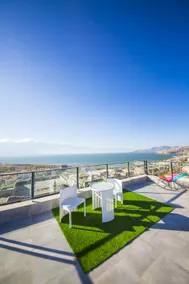 room with seaviews Villa - Image 5