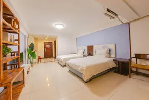 Foshan Zhanyou Home Apartment - Image 5