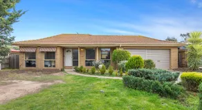 Woodgrove Penthouse - 36 min drive to MEL airport - Image 4