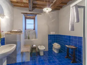 Ornate Mansion in Cagli with Hot Tub and Private Pool - Image 2