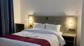 Vasha luxury suite - Image 2
