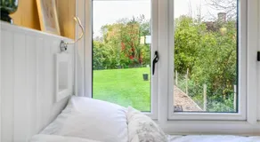 Badger Shepherds Hut - Image 5
