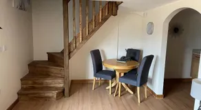 Bluebell Cottage at The Old Tractor Barn - Image 3