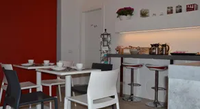 In Centro Glam - Image 2