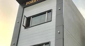 Forever inn hotel near golden temple - Image 3