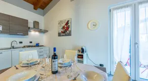 In Piazzetta holiday apartments, Barolo - Image 5