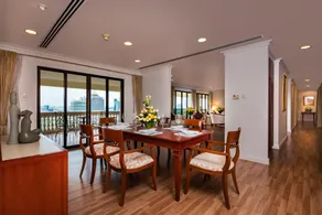 Norfolk Mansion - Luxury Serviced Apartment - Image 2