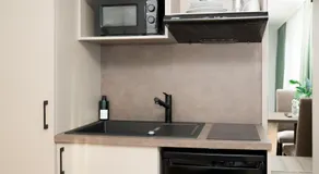 Living Inn am Schlosspark - Zentral, Parkplatz und Kitchenette - Image 5