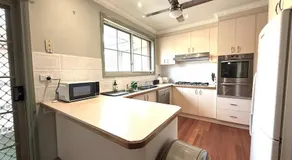 Private Room Shared House Bentleigh near train - Image 3