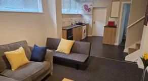 Primos Suite - Stylish 1 Bedroom in Wallsend - Image 2