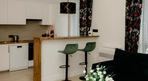 Beauty Suite - Image 3