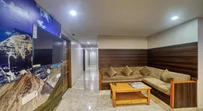 Stay On The Way Transit Hotel - Image 5