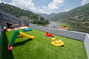 Hotel Himalaya - Image 5