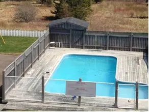 Hopewell Rocks Motel & Country Inn - Image 5
