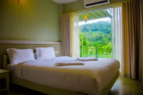 River Wild holiday home - Image 2