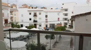 Apartamentos Turísticos Plaza del Olvido - Image 5