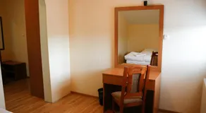 Hotel 7 - Image 2