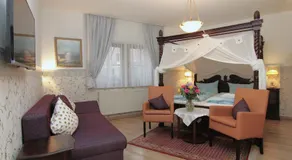 Kreuzerhof Hotel Garni - Image 2