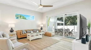 767 NEW! World Class Luxury Home w Heated Saltwater Pool - Image 2