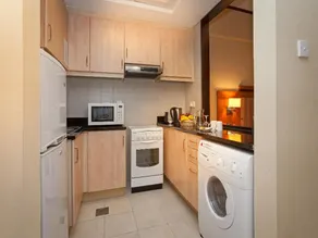 Chelsea Gardens Hotel Apartment - Image 4