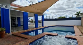 Rockhampton Court Motor Inn - Image 2