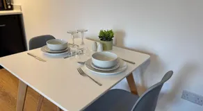 Central Old Town Base 1 & 2BR Apartments - Image 5