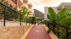 Elpis Studio Apartments - Image 4