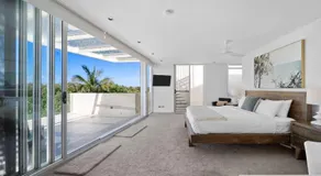 Marcoola Surf Air Hotel Room 2515 - Image 2