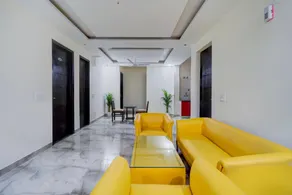 Townhouse Delight Inn - Image 4