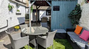 Graham Arms Inn - Image 5