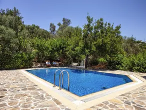 Romantic Holiday Home in Drosia - Image 2