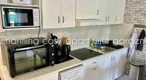 Charming cosy apart with garden free parking - Image 5