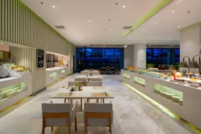 Sanya Phoenix Airport Hotel - Image 3