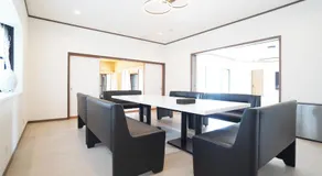Suma Beach House Ref - Image 4