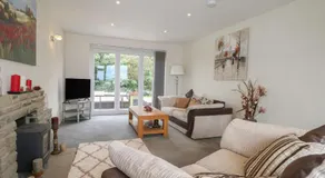 Walmer Court Farmhouse - Image 2